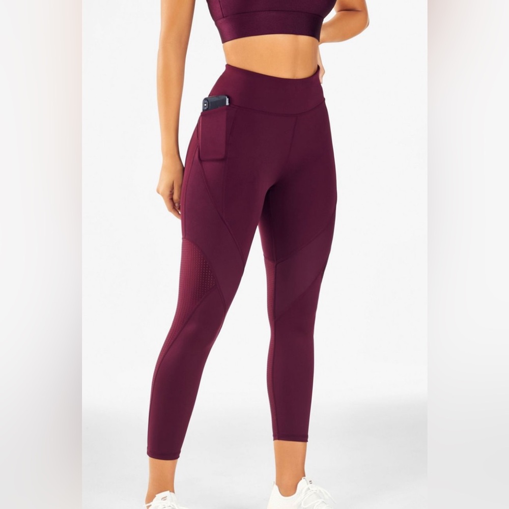 Fabletics *NWT* Spin Mesh Ultracool 7/8 Leggings - Picture 1 of 11